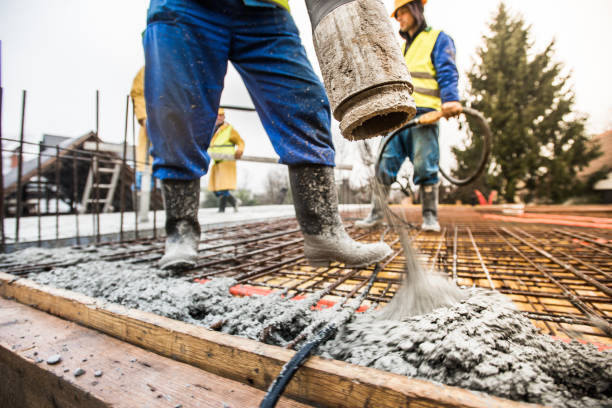 Best Concrete Retaining Walls in Waupaca, WI